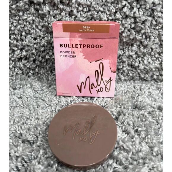 Mally XO Bulletfroof Powder Bronzer 3171 Deep Matte Finish 0.38 Oz Set Of 3 - Picture 8 of 9